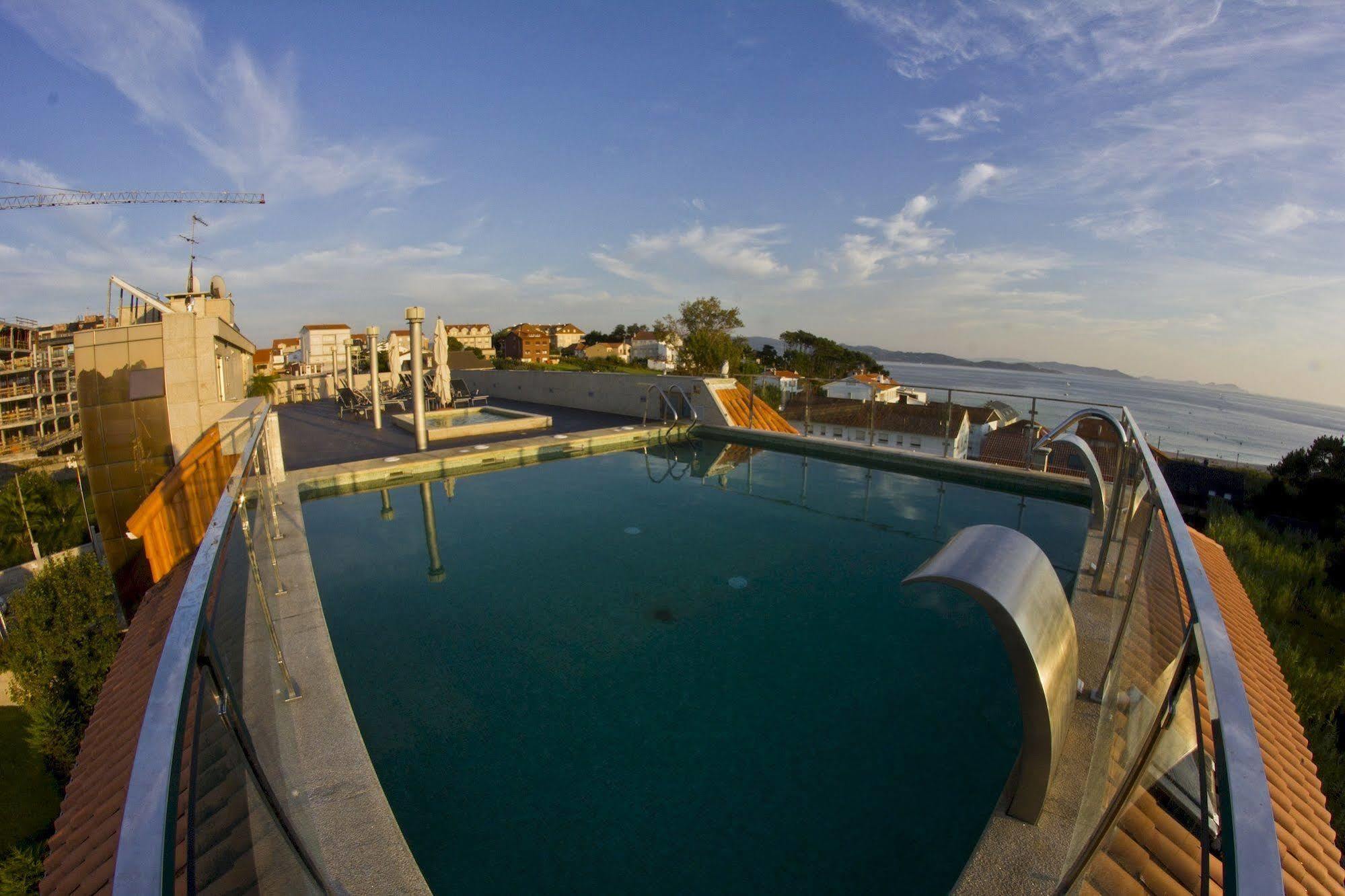 Royal Nayef Hotel ปอร์โตโนโว ภายนอก รูปภาพ